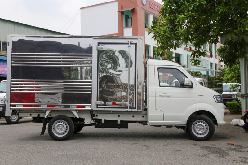 SRM T50 Thùng Kín
